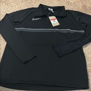 Nike Black Long Sleeve Pullover